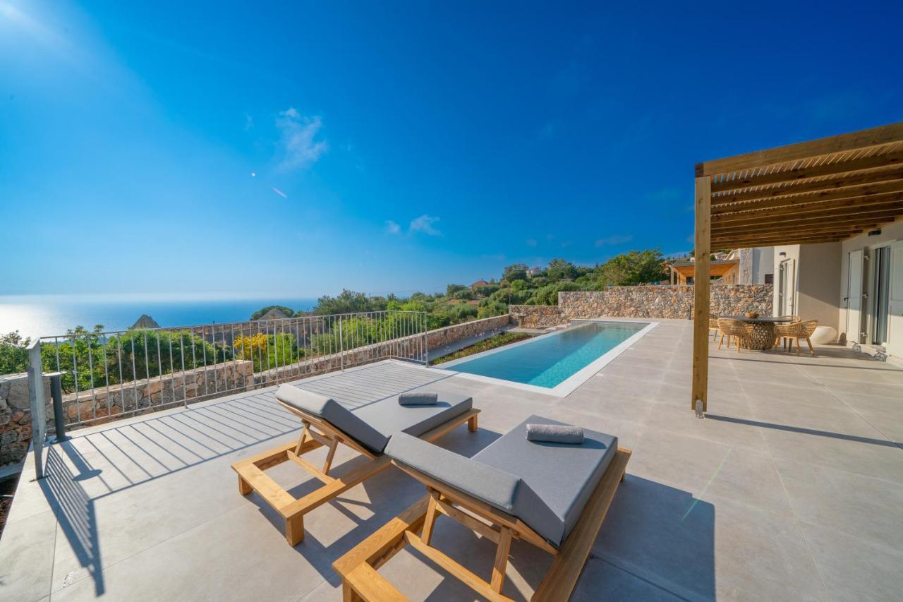 Summer Breeze Villa Tzamarelata Exterior foto