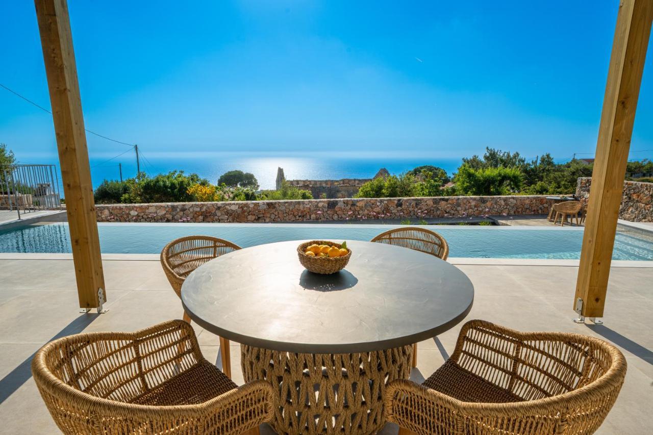 Summer Breeze Villa Tzamarelata Exterior foto
